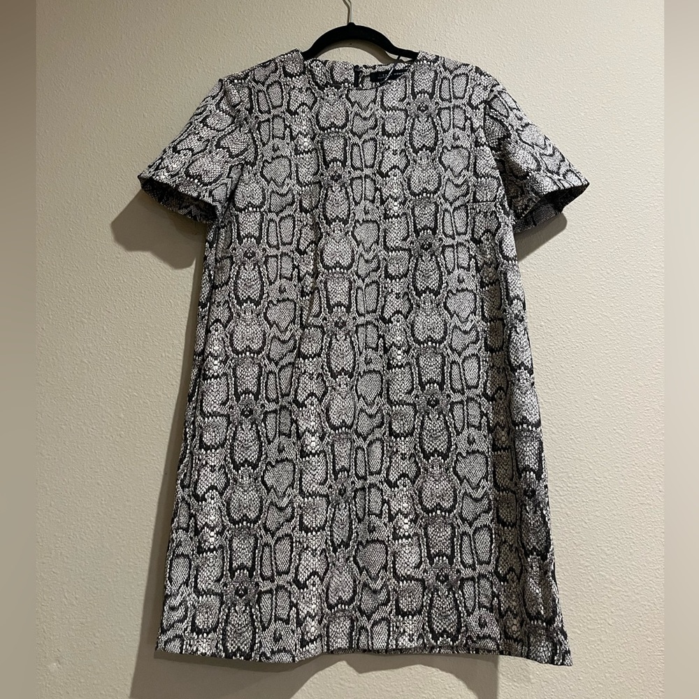 Zara women’s shirt